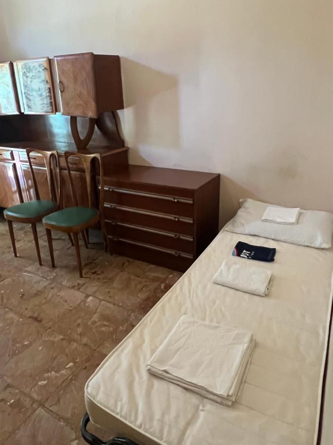 Amin'S B&B Turin Bagian luar foto